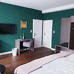Monopol Boutique Otel 3*