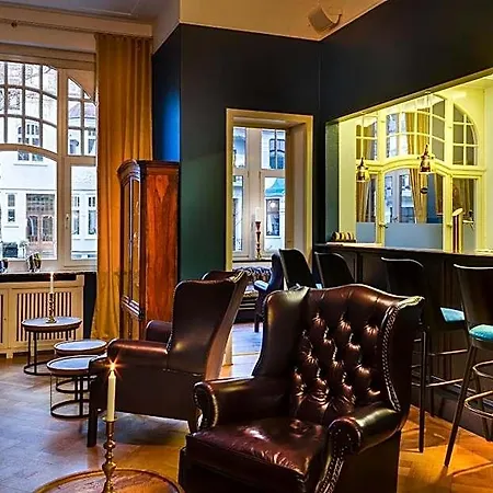 Monopol Boutique